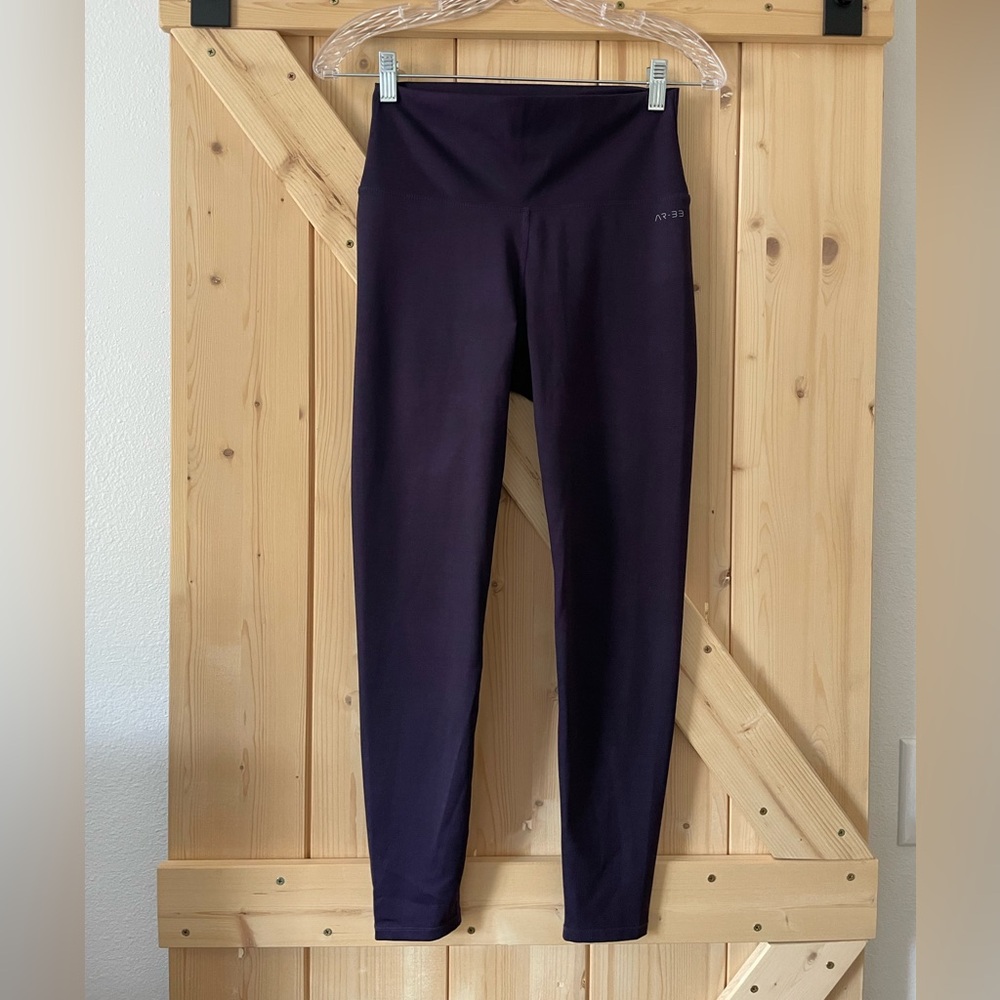 AR-33 Alpha High Waist Legging Amthyst Fade Size Medium - Picture 3 of 9